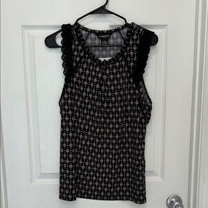 NWT Liz Claiborne Black Sleeveless Top with Pink Pattern